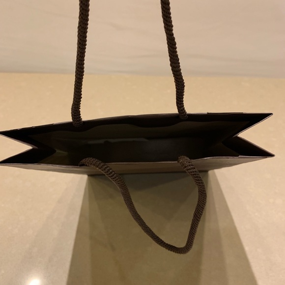 Louis Vuitton shopping bag - Picture 10 of 11
